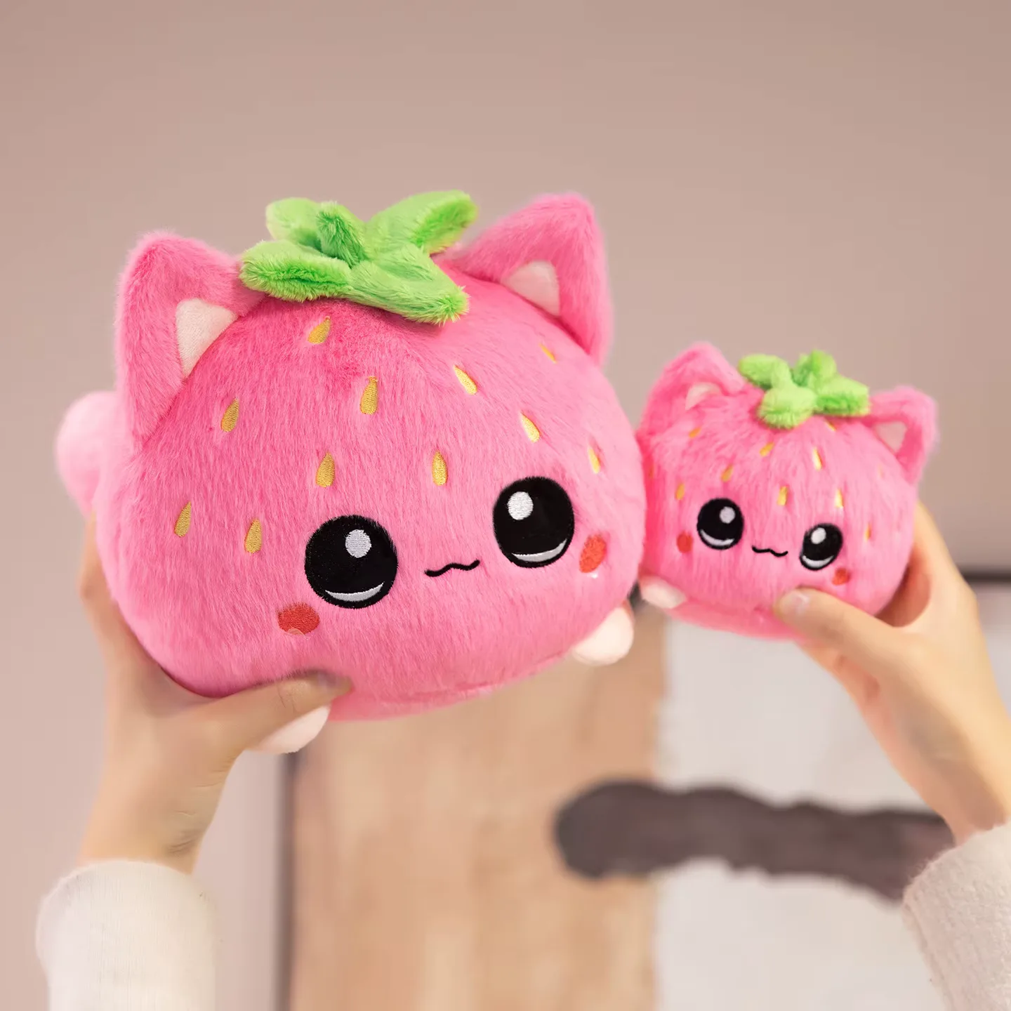 Rosa Katze Kuscheltier 4